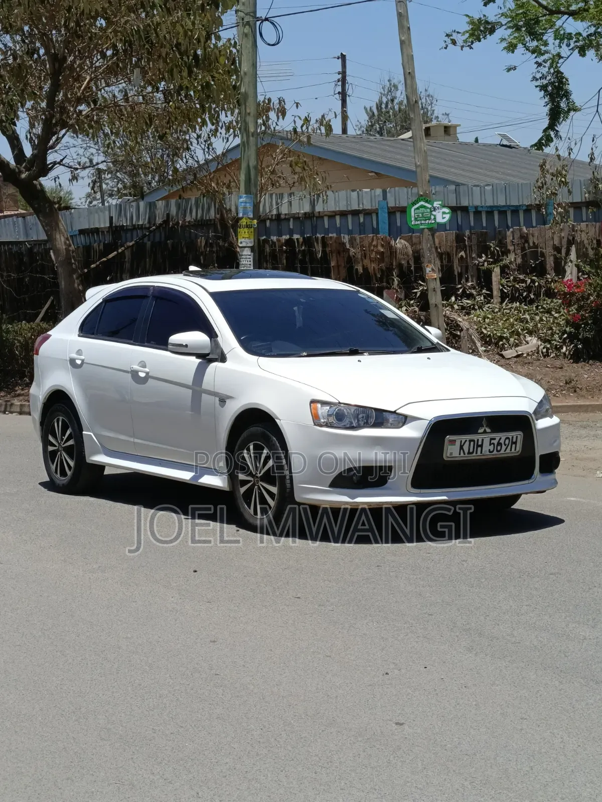 Mitsubishi Galant 2015 White