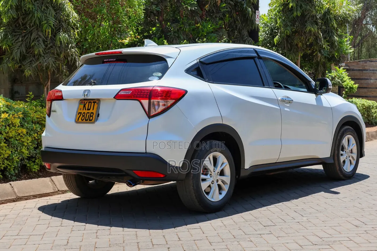 Honda Vezel 2017 White