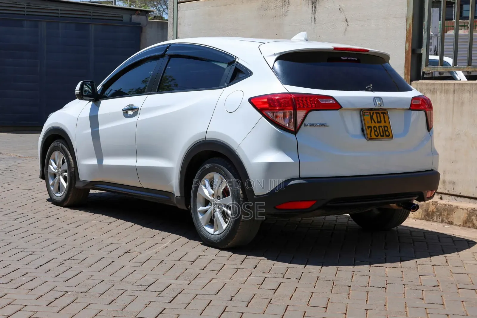Honda Vezel 2017 White
