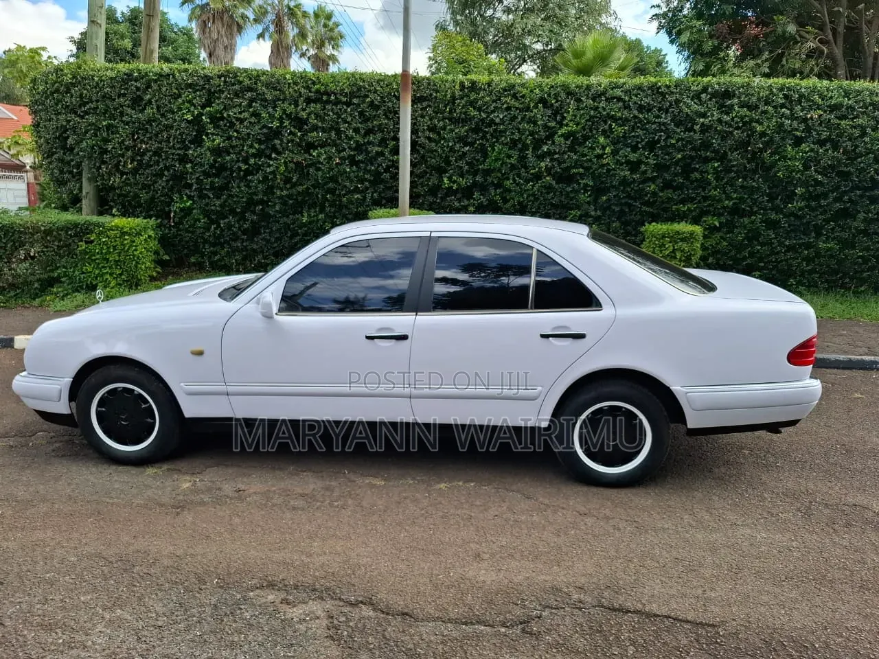 Mercedes-Benz E240 1998 White