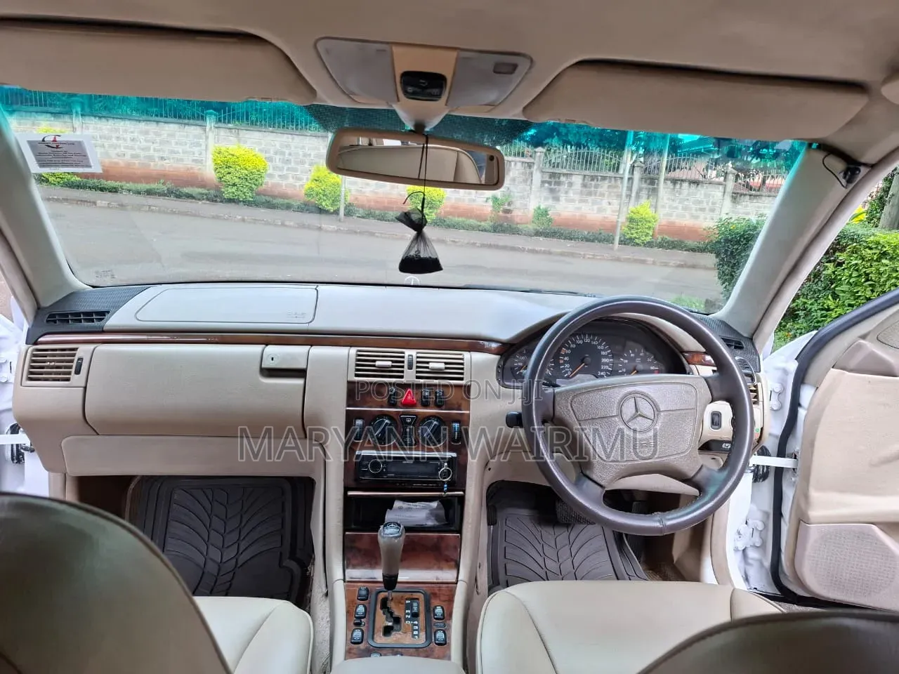 Mercedes-Benz E240 1998 White