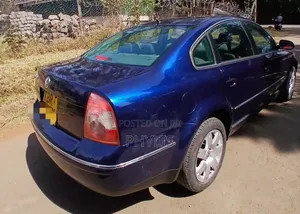 Volkswagen Passat 2.0 Automatic 2005 Blue