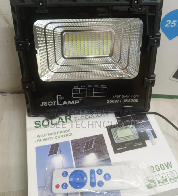 JSOT 200W Solar Floodlight Outdoor LED Lamp - thumbnail 2