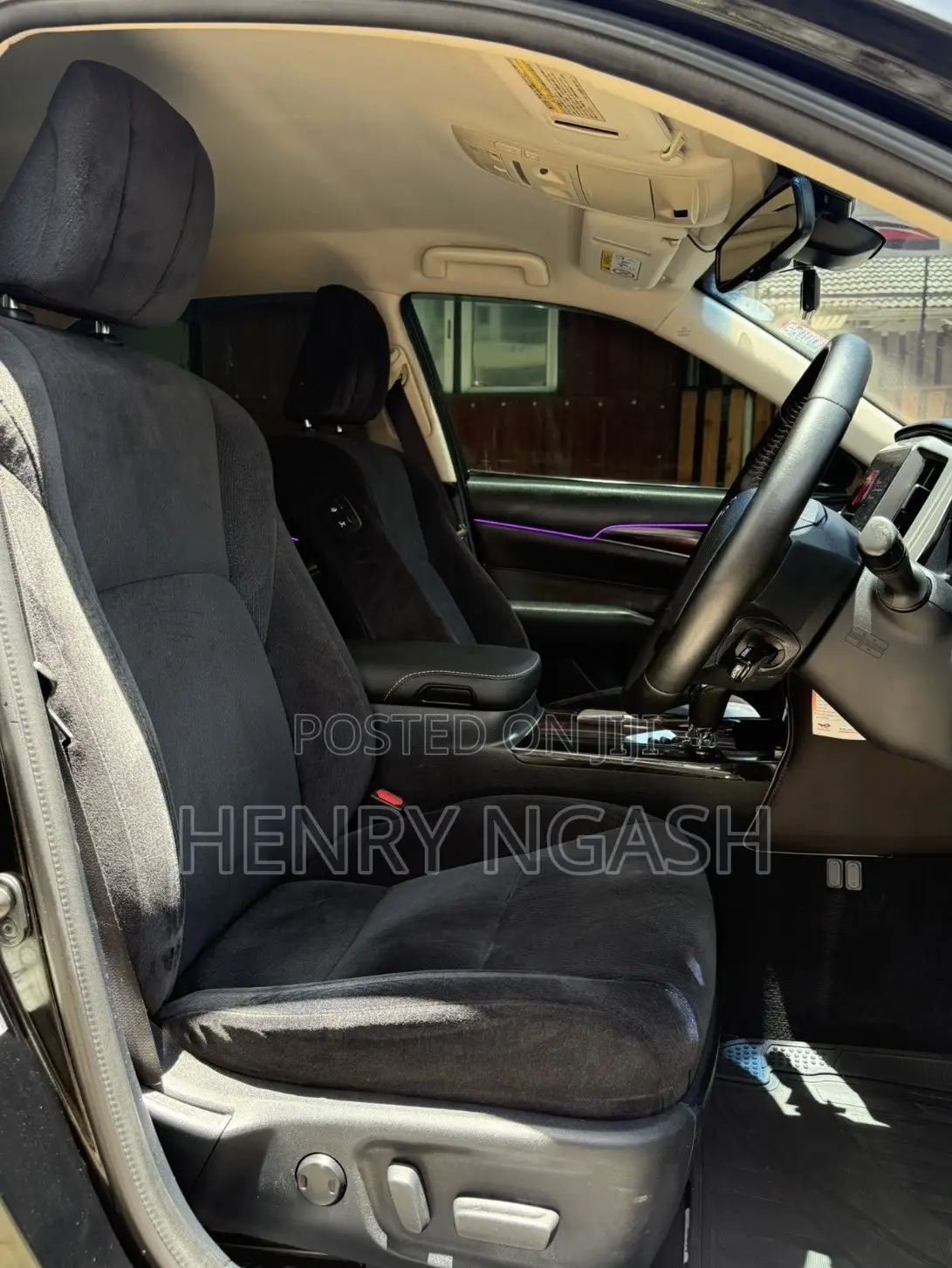 Toyota Crown 2016 Black