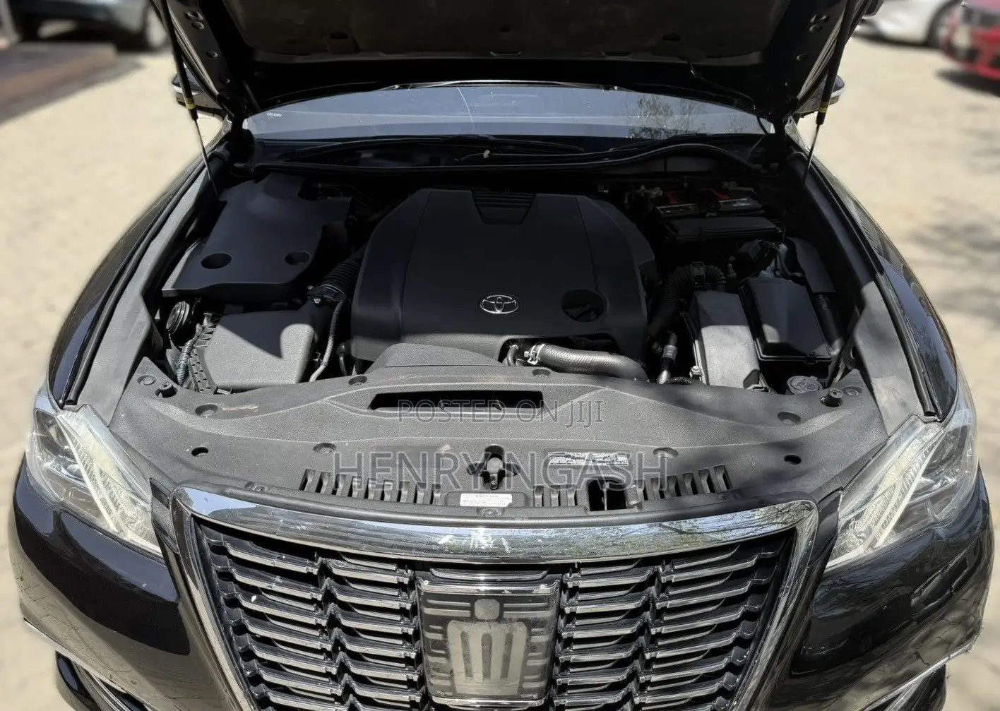 Toyota Crown 2016 Black