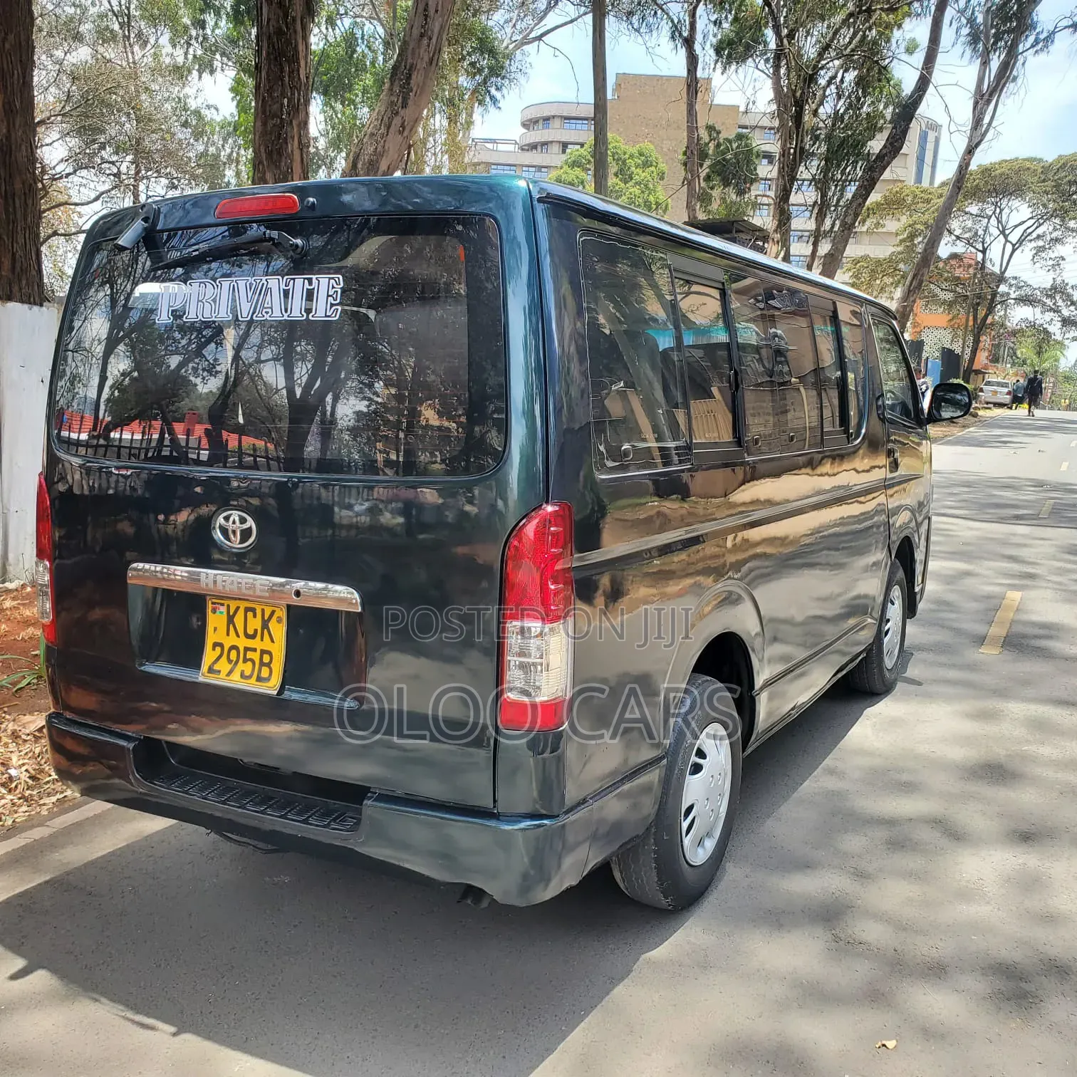 Toyota HiAce 2009 Green