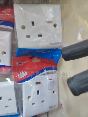 Single Socket Switch 13A