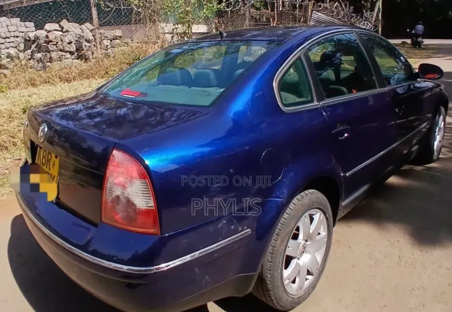 Volkswagen Passat 2.0 Automatic 2005 Blue
