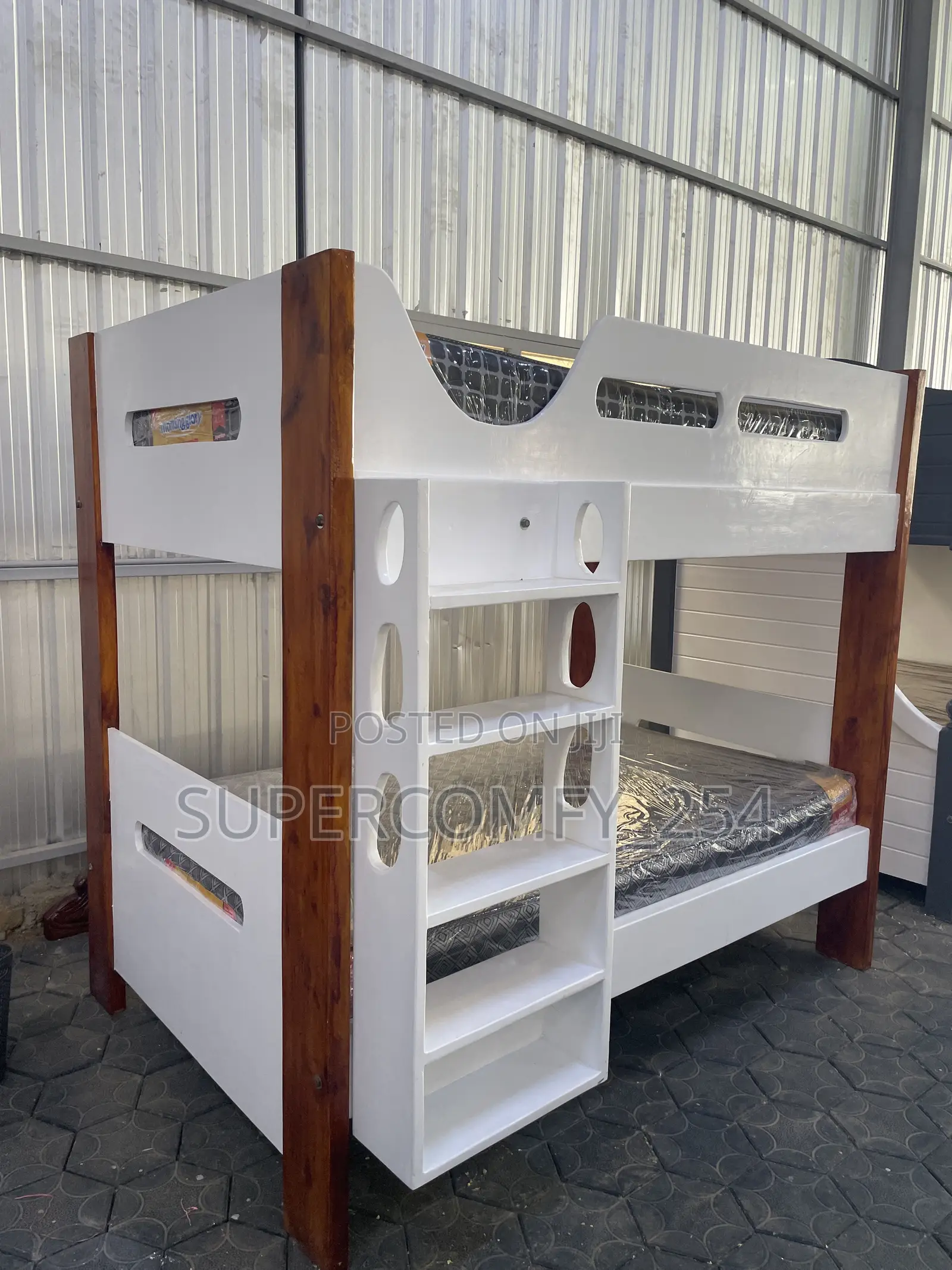 A Modern Classic Decker Bed