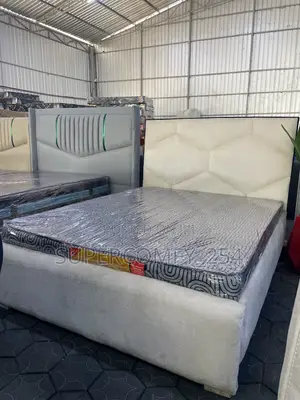 Uniquely Designed Queen Size Bed With Matress