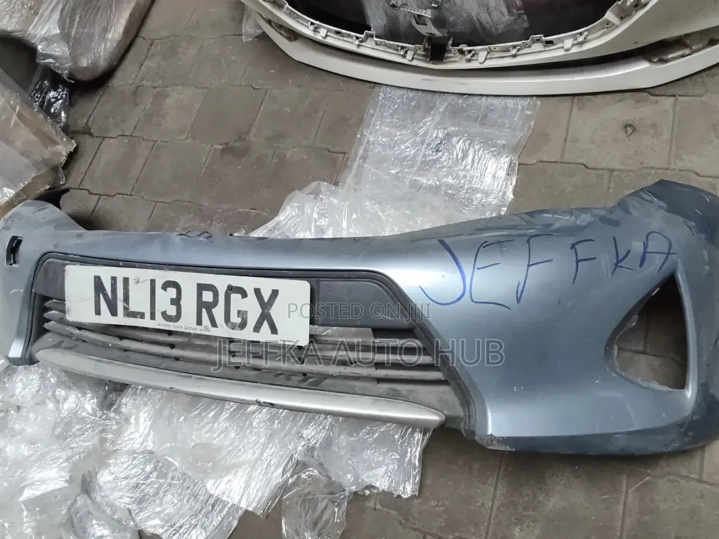 Auris 2014 Front Bumper