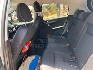 Peugeot 208 2019 White