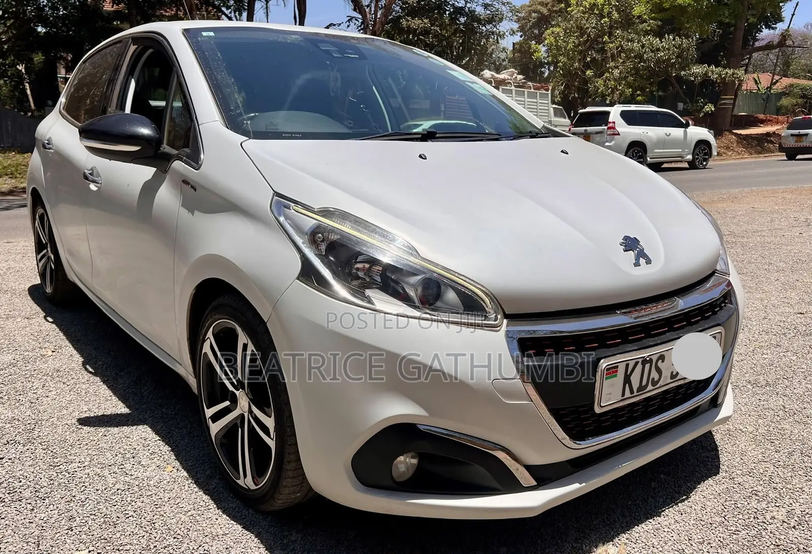 Peugeot 208 2019 White