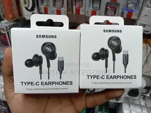Samsung AKG Type-C Wired Earphones.