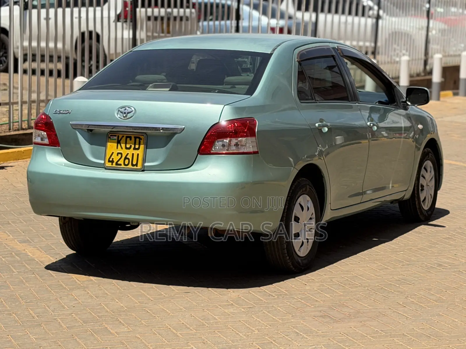 Toyota Belta 2008 Green