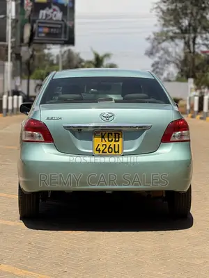 Toyota Belta 2008 Green