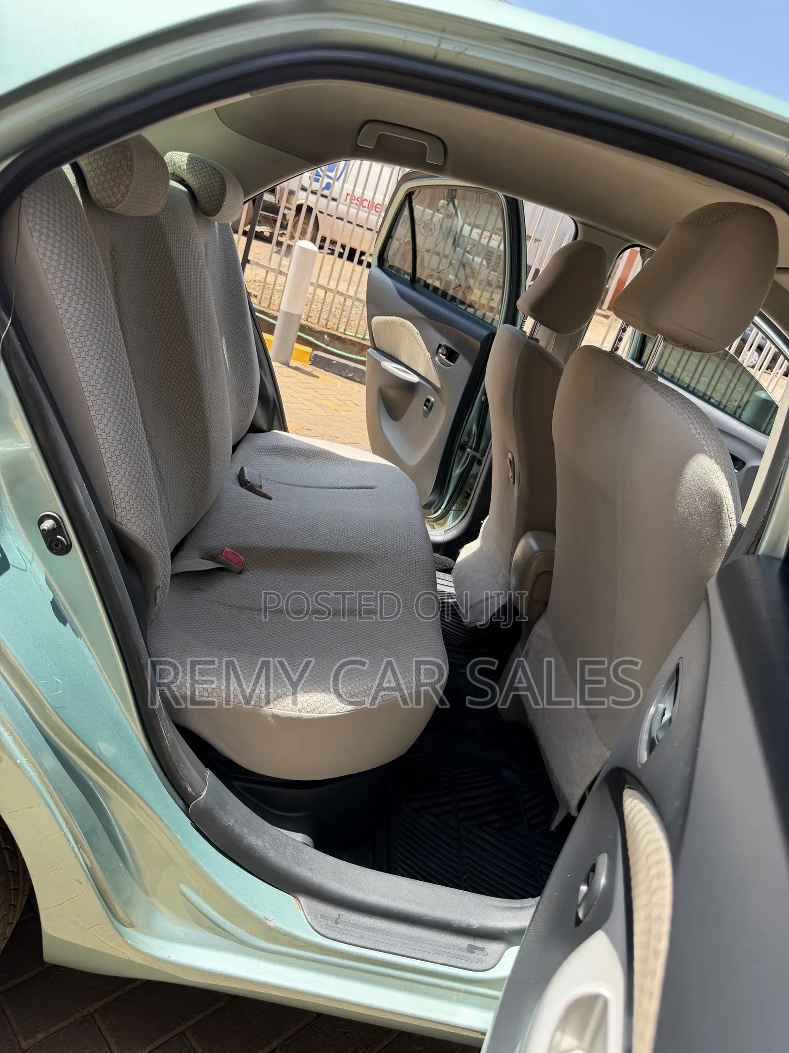 Toyota Belta 2008 Green