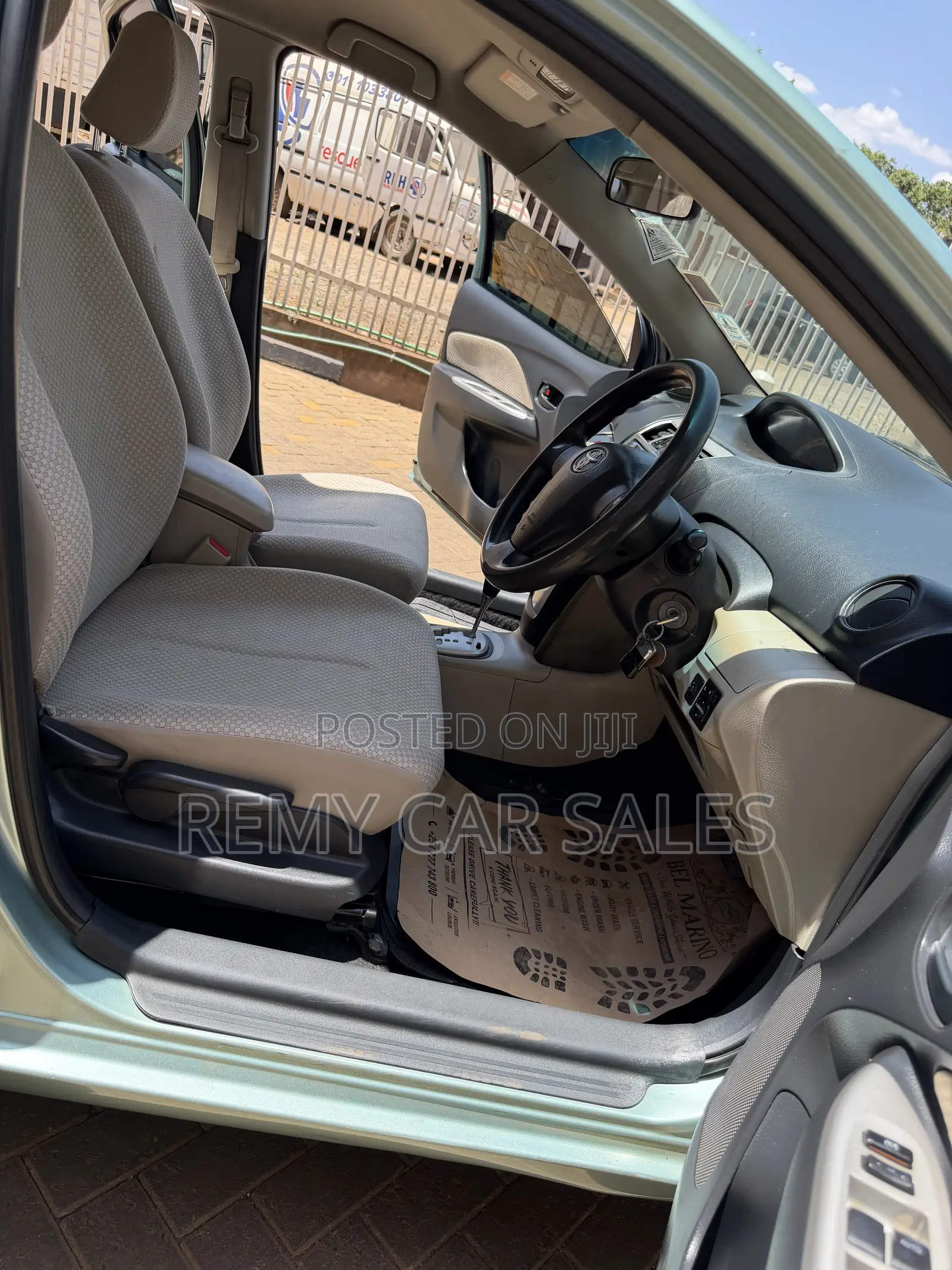 Toyota Belta 2008 Green