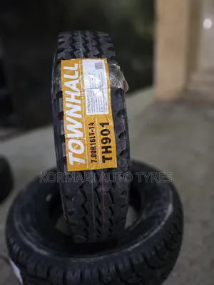 700r16 Townhall Tyres