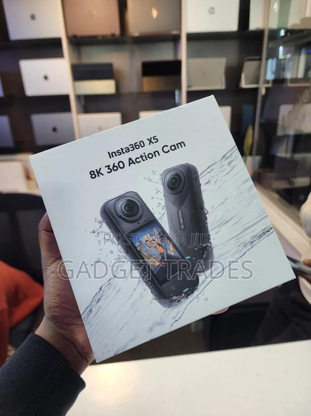 Insta360 X5 Action Camera - thumbnail 2