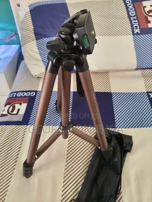 Camera Tripod Stand Holder for DSLR Cameras Camcorders