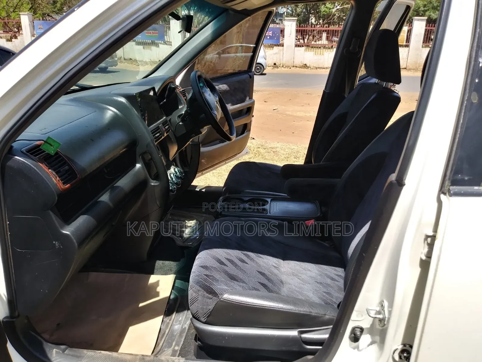 Honda CR-V 2004 White