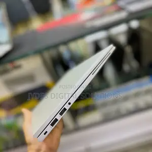Laptop HP EliteBook 830 G8 16GB Intel Core i7 SSD 256GB