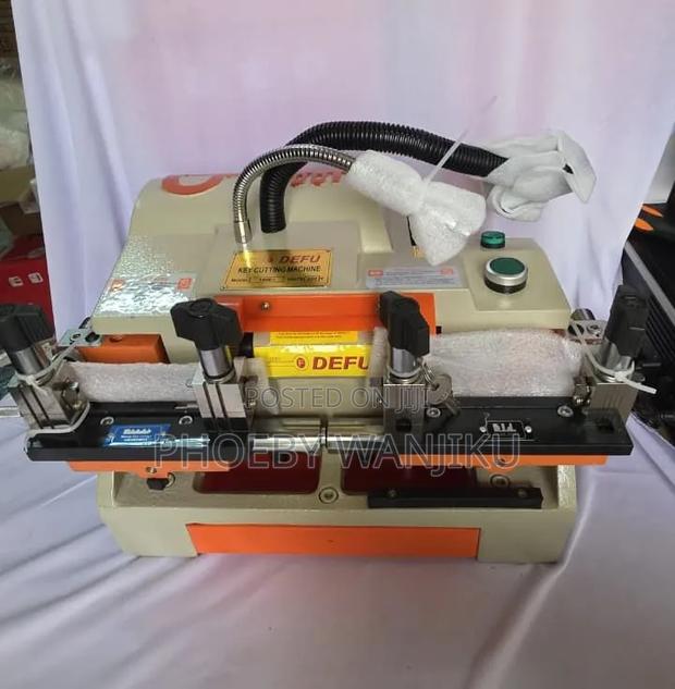 Long Lasting Defu Key Cutting Machine