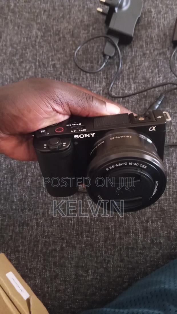 Sony Zv E10 Camera - thumbnail 3