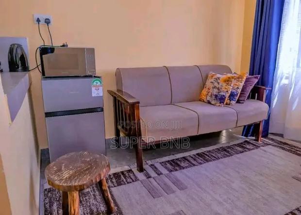 2 Bedroom Apartments Kisumu, Airbnb at Makasembo Estate
