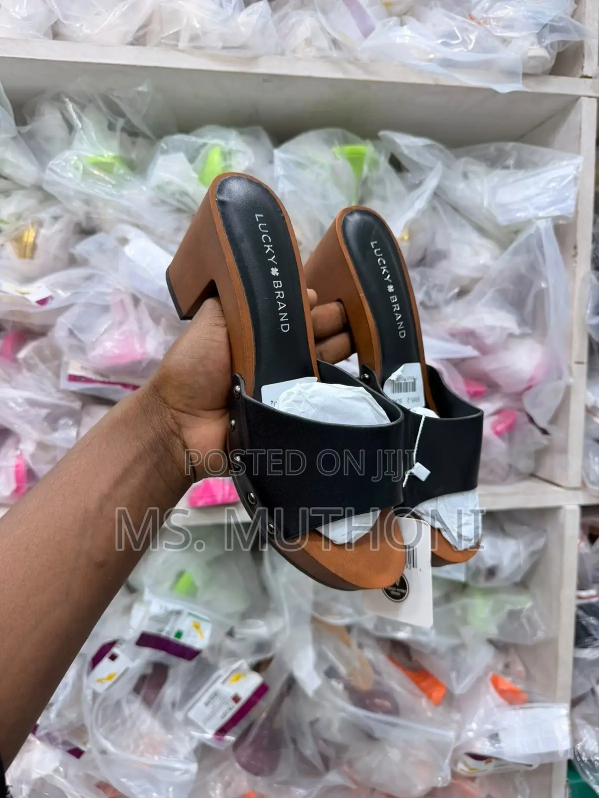 Ladies Wooden Block-Heel Slip-on Sandals