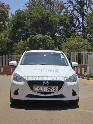 Mazda Demio 2018 Burgundy
