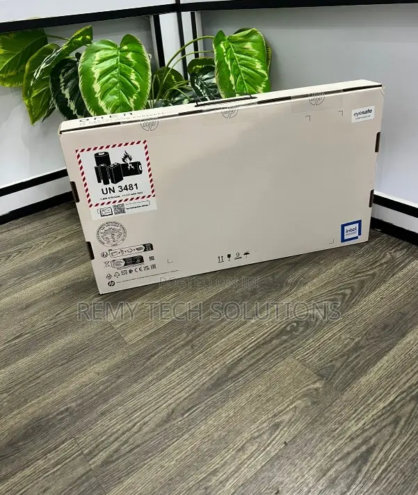 New Laptop HP Omen 16 16GB Intel Core Ultra 7 SSD 1T