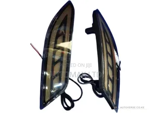 Honda Vexel, Yr2016/20, SMOKED Rear Bumper Led Reflectors