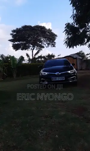 Toyota Auris 2016 Black