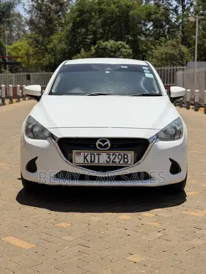 Mazda Demio 2018 White