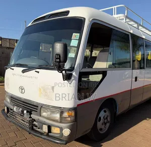 Toyota Coaster 2005 White