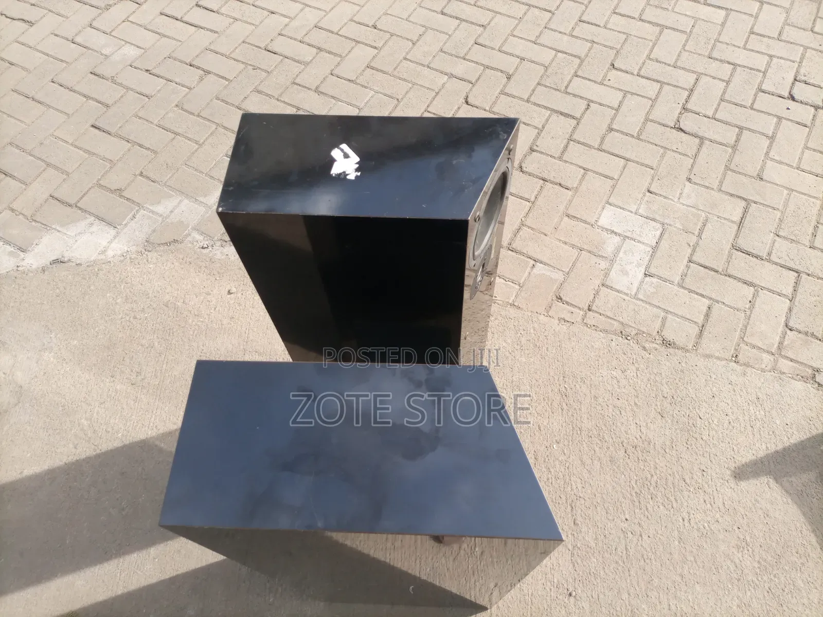 NHT 2.5itower Speakers