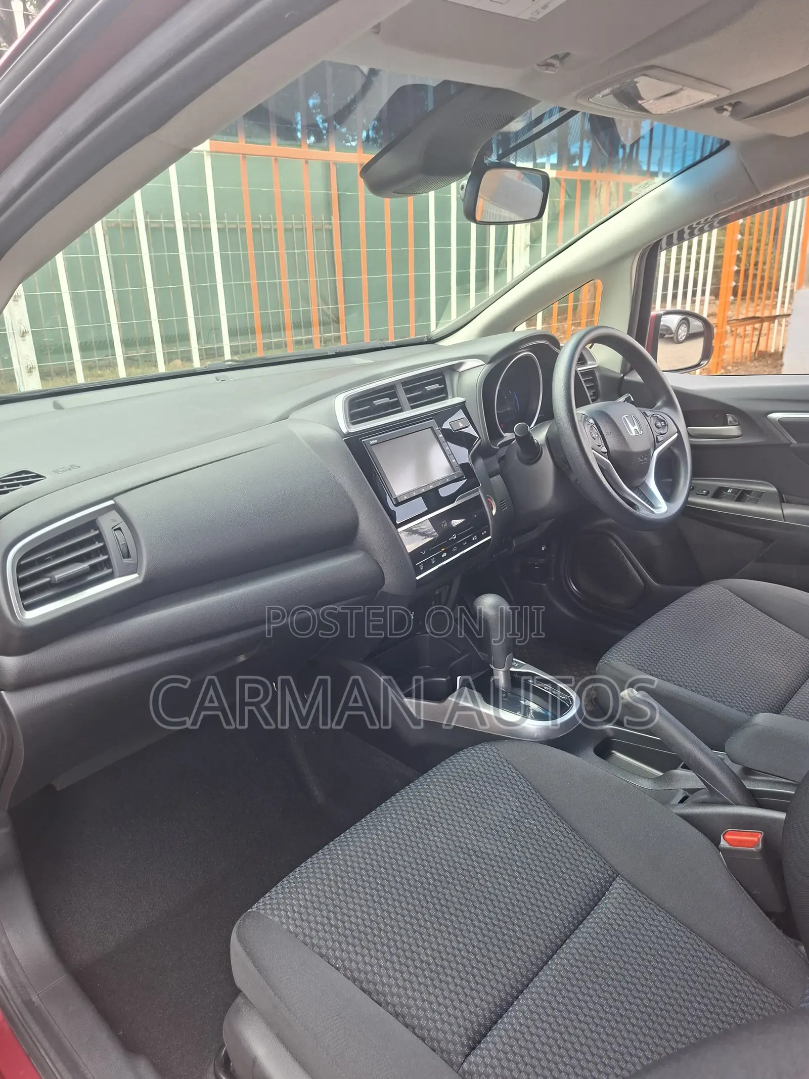 Honda Fit LX 2019 Pink