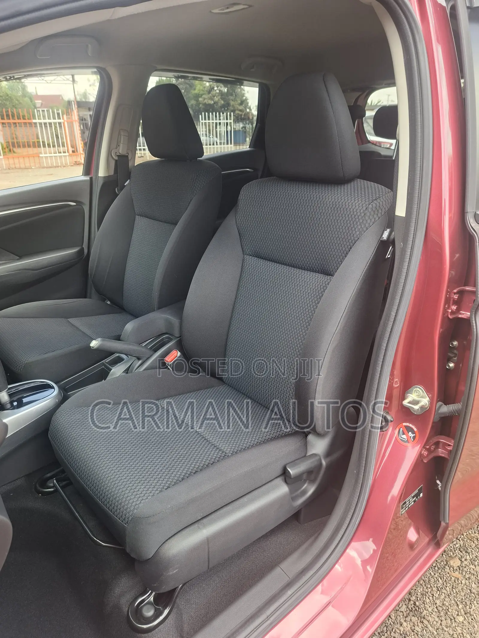 Honda Fit LX 2019 Pink