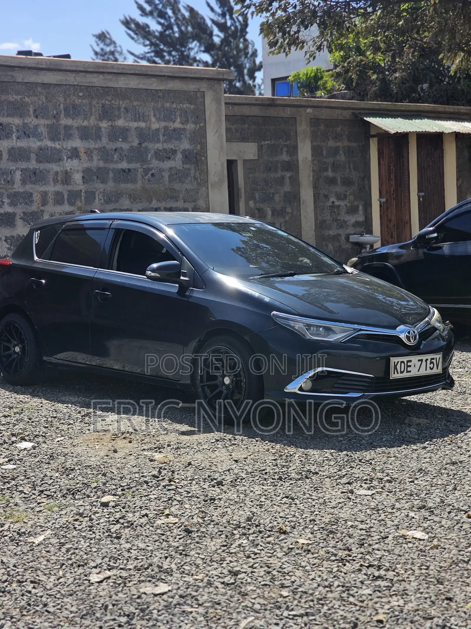 Toyota Auris 2016 Black