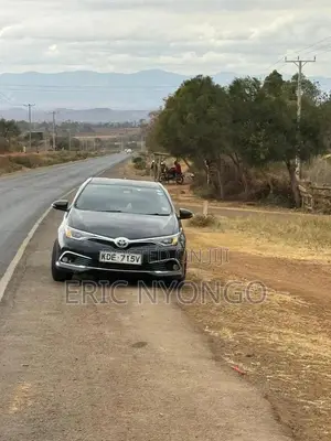 Toyota Auris 2016 Black
