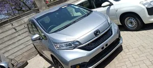 Honda Freed 2019 Silver