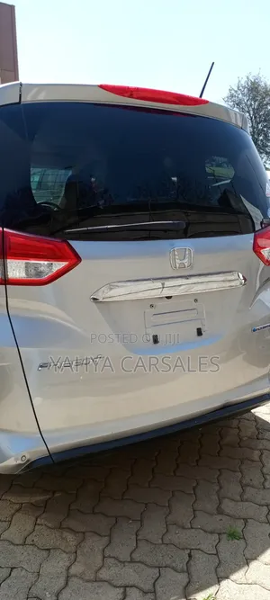 Honda Freed 2019 Silver