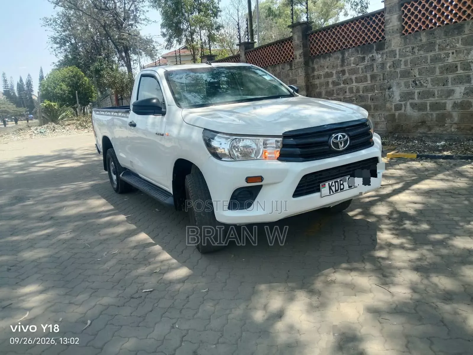 Toyota Hilux 2020 White