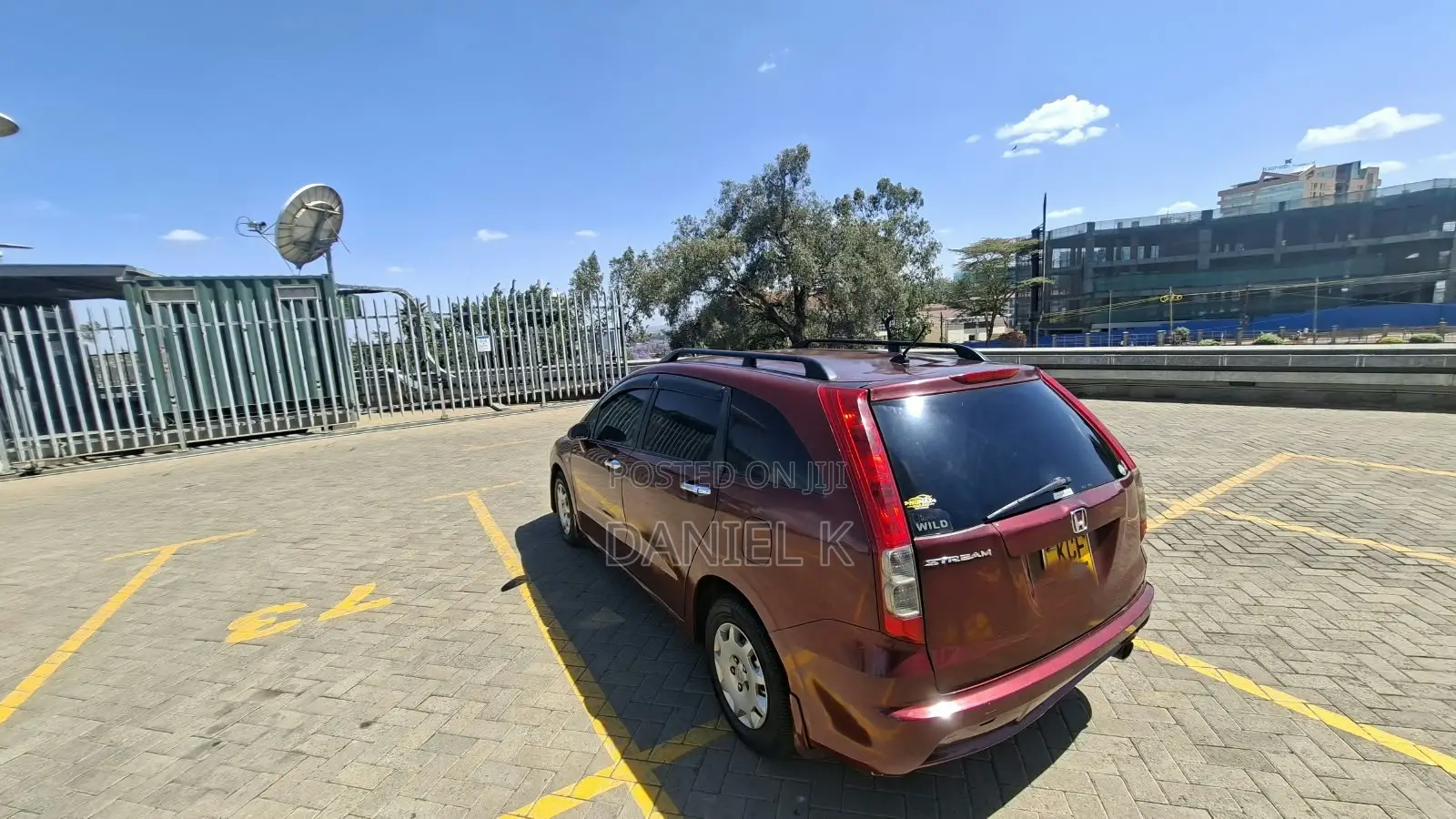 Honda Stream 1.7i LS 2008 Maroon
