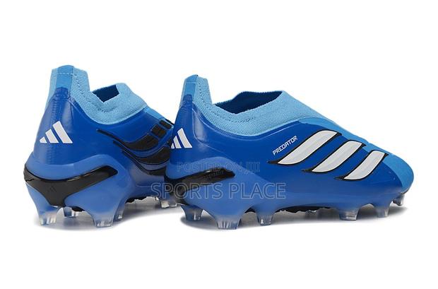 Adidas Predator Blue Powerspine Football Boots - Laceless - thumbnail 2
