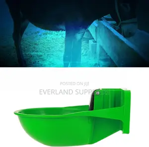 Automatic Watering Drinker for Cows - Plastic