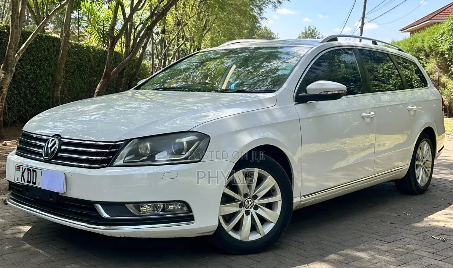 Volkswagen Passat 2014 White