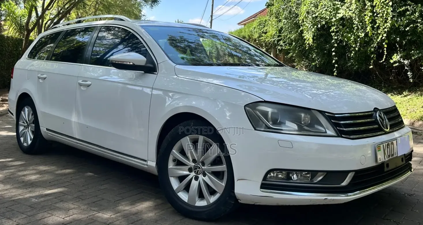 Volkswagen Passat 2014 White